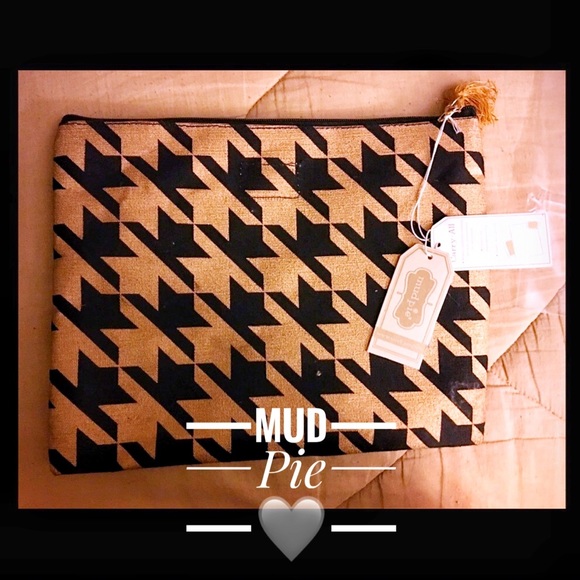 Mud Pie Handbags - Mud Pie cosmetic bag